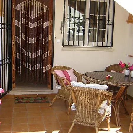 Cosy All-year Holiday home *